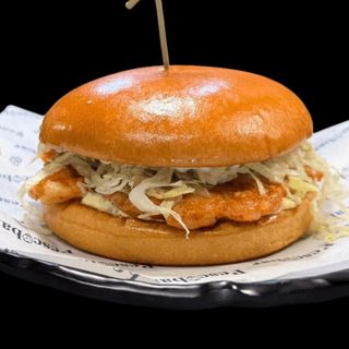 Burger de somon și creveți