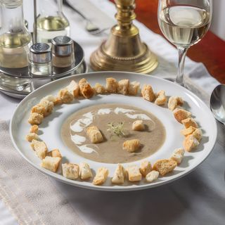 Supa crema de ciuperci