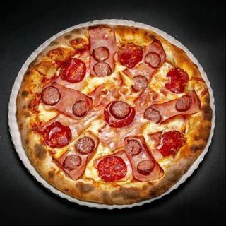 Pizza Carnivora Medie 650 Gr.