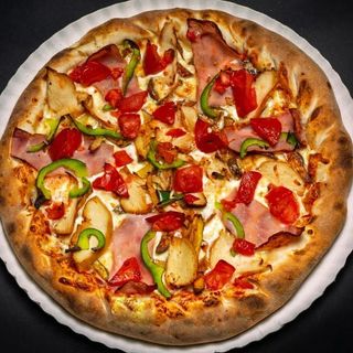 Pizza Speciala Medie 715 Gr.