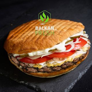 Pleșkavița de vită 390g