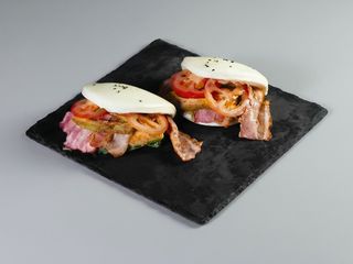 Bao  with bacon