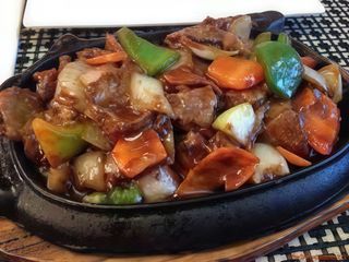 Vita condimentata pe plita