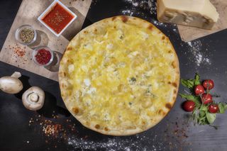 Pizza Quatro Formaggi