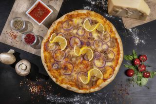 Pizza Tonno e cipolla