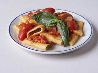 Pacheri  alla Sorentina