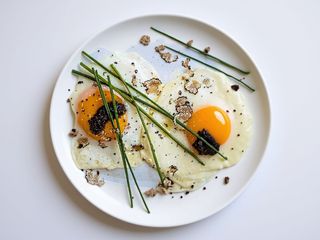 OCCHIO DI BUE CON TARTUFO NERO