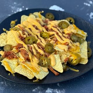 Loaded Nachos & Pulled Pork