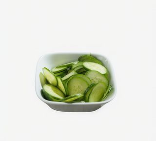 CASTRAVETI FELIATI Cucumber salad 