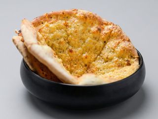 Focaccia cu mozzarella