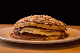 PANCAKES CU NUTELLA