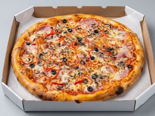 PIZZA MAXI FAMILIA (50 CM ) (intre 1,800 g- 2,300 g ) pentru 3-4 persoane