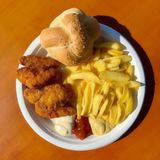 Meniu crispy de pui cu cartofi Dippers