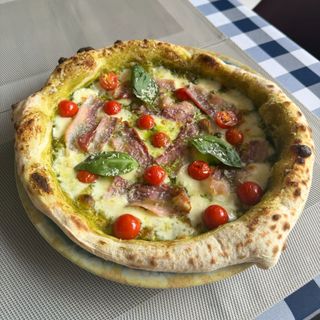 Pizza Verde cu pancetta