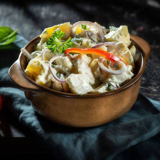 Salata de cartofi cu maioneza 