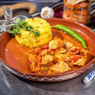 Meniu tigaie picanta din piept de pui