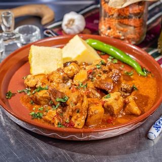 Meniu tochitura olteneasca de porc