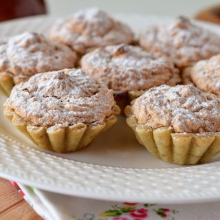 Coșulețe cu Nucă si Majun de Prune