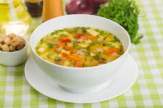 Ciorbă de legume