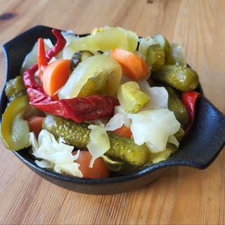 Salata de muraturi asortate