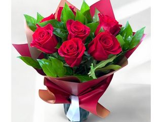 Buchet 7 Trandafiri Roșii