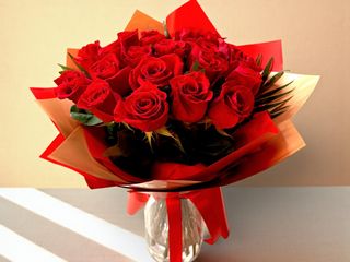 Buchet 25 Trandafiri Roșii