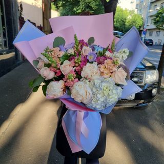 Buchet vesel colorat