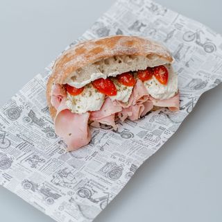 Focaccia Prosciutto Cotto