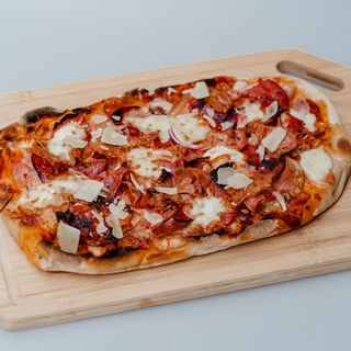 Pinsa quatro formaggi