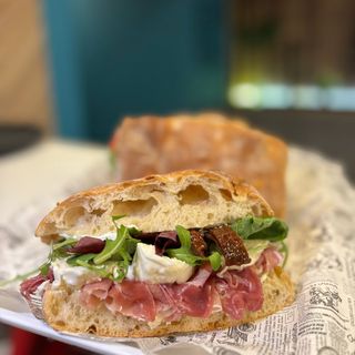 Focaccia Prosciutto Crudo