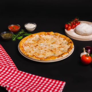 Pizza Quattro Formaggi