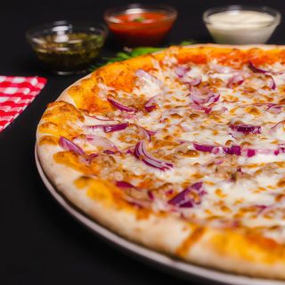 Pizza Tonno e Cipolla