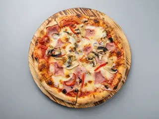 Pizza Capriciosa Ø30cm
