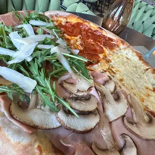 Pizza Baccarat Ø32cm