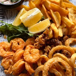 Fritto Misto cu cartofi dipper