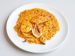 Risotto cu creveti, scoici, caracatita si orez Carnaroli / Arborio