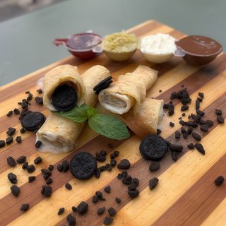 Clatita cu ciocolata alba si oreo