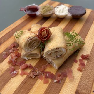 Clatita cu branza si prosciuto