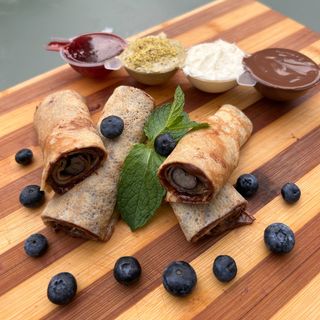 Clatita cu Nutella si afine