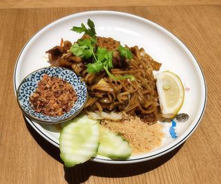 Phad Thai cu porc
