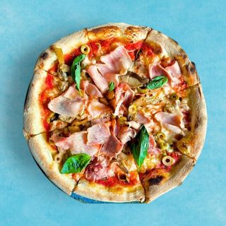 Pizza Capricciosa Ø32cm