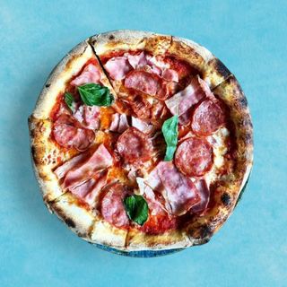 Pizza Carnivora Ø32cm