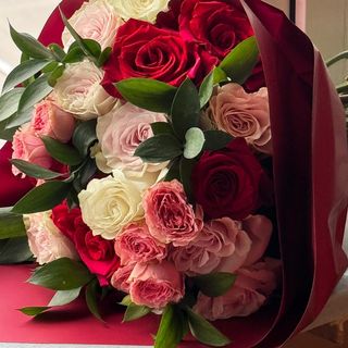 Buchet cu trandafiri Romance