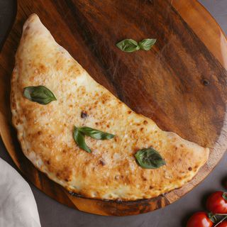 Calzone QUATTRO FORMAGGI