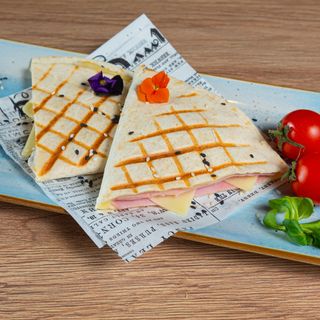 Wrap Cu Sunca si Cascaval