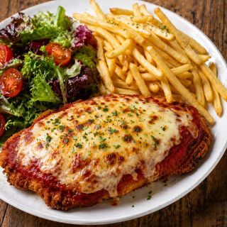 SCHNITZEL PARMIGIANA
