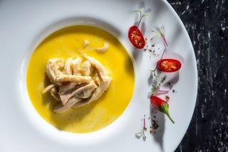 Ciorbă de burtă cu smântână și ardei