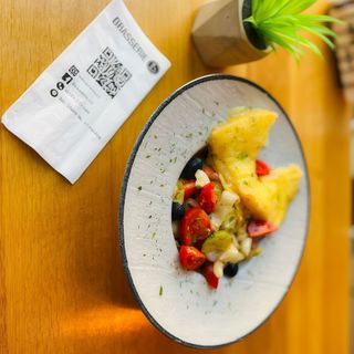 Salata cruditati cu cascaval afumat prajit