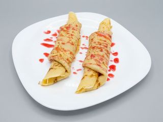 Clătite cu dulceaţă