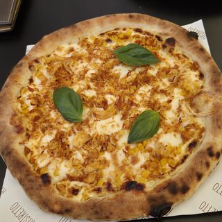 Pizza Bianco Pollo